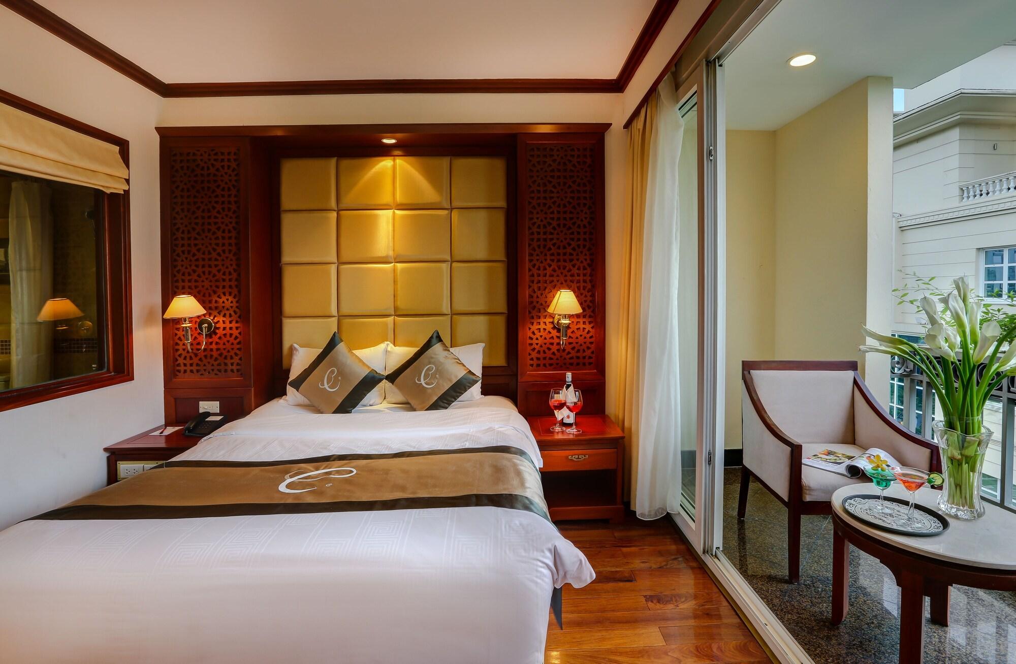 Conifer Boutique Hotel Hanoi Exteriör bild