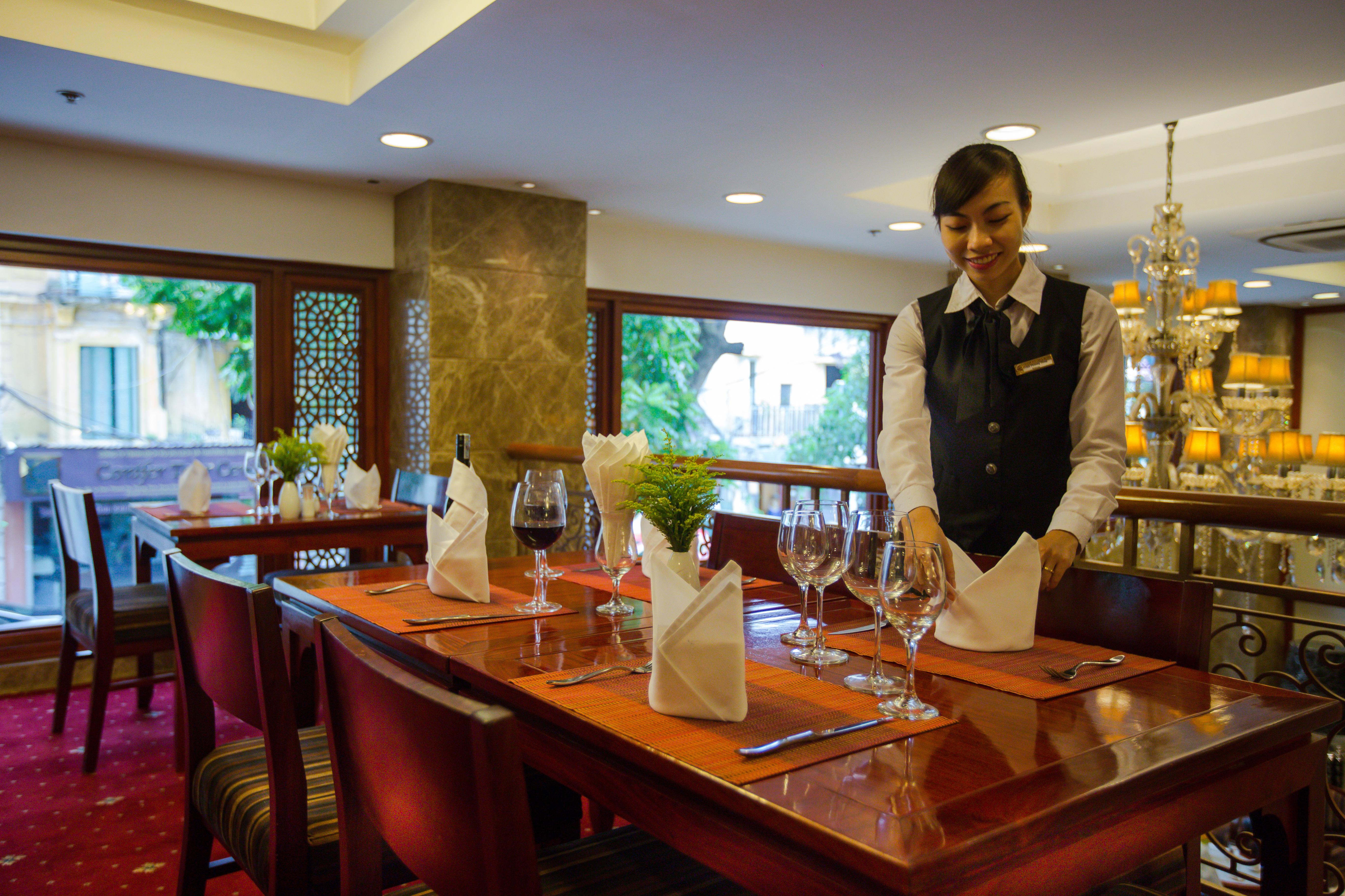 Conifer Boutique Hotel Hanoi Exteriör bild
