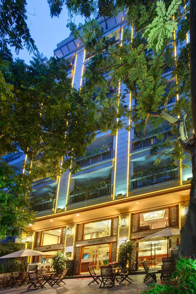 Conifer Boutique Hotel Hanoi Exteriör bild