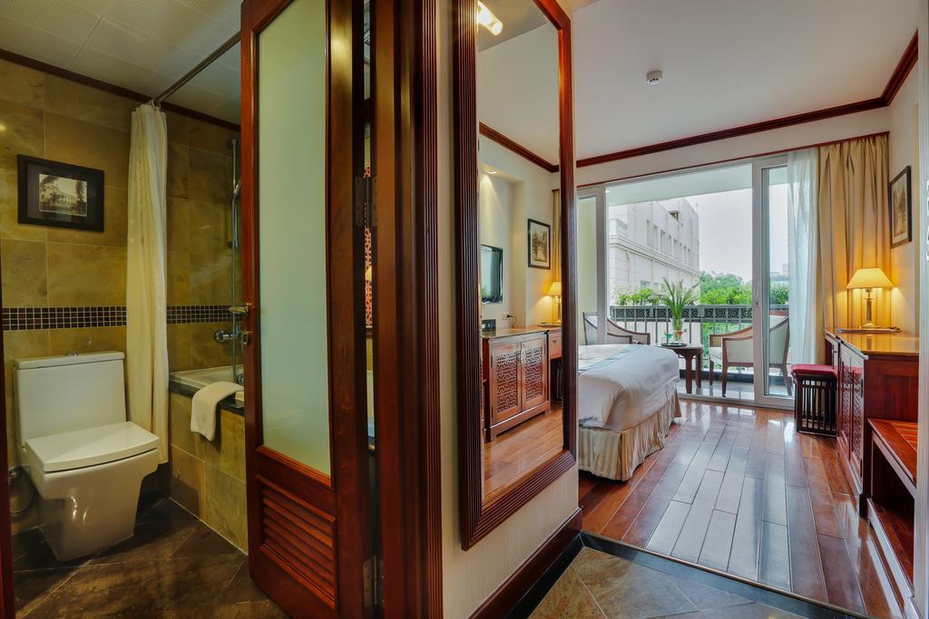 Conifer Boutique Hotel Hanoi Exteriör bild