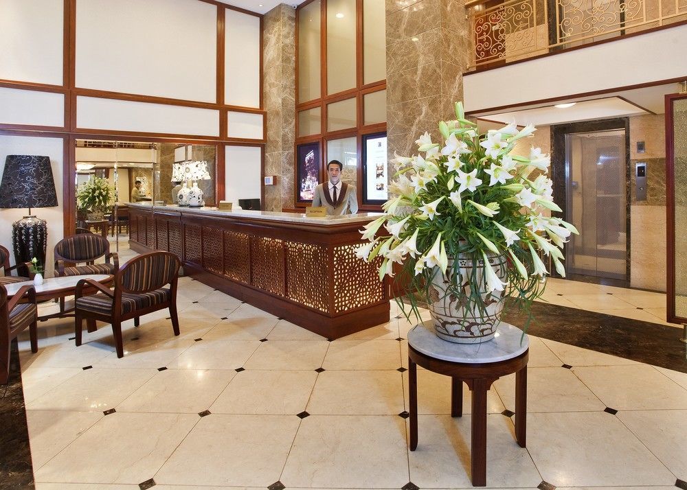 Conifer Boutique Hotel Hanoi Exteriör bild