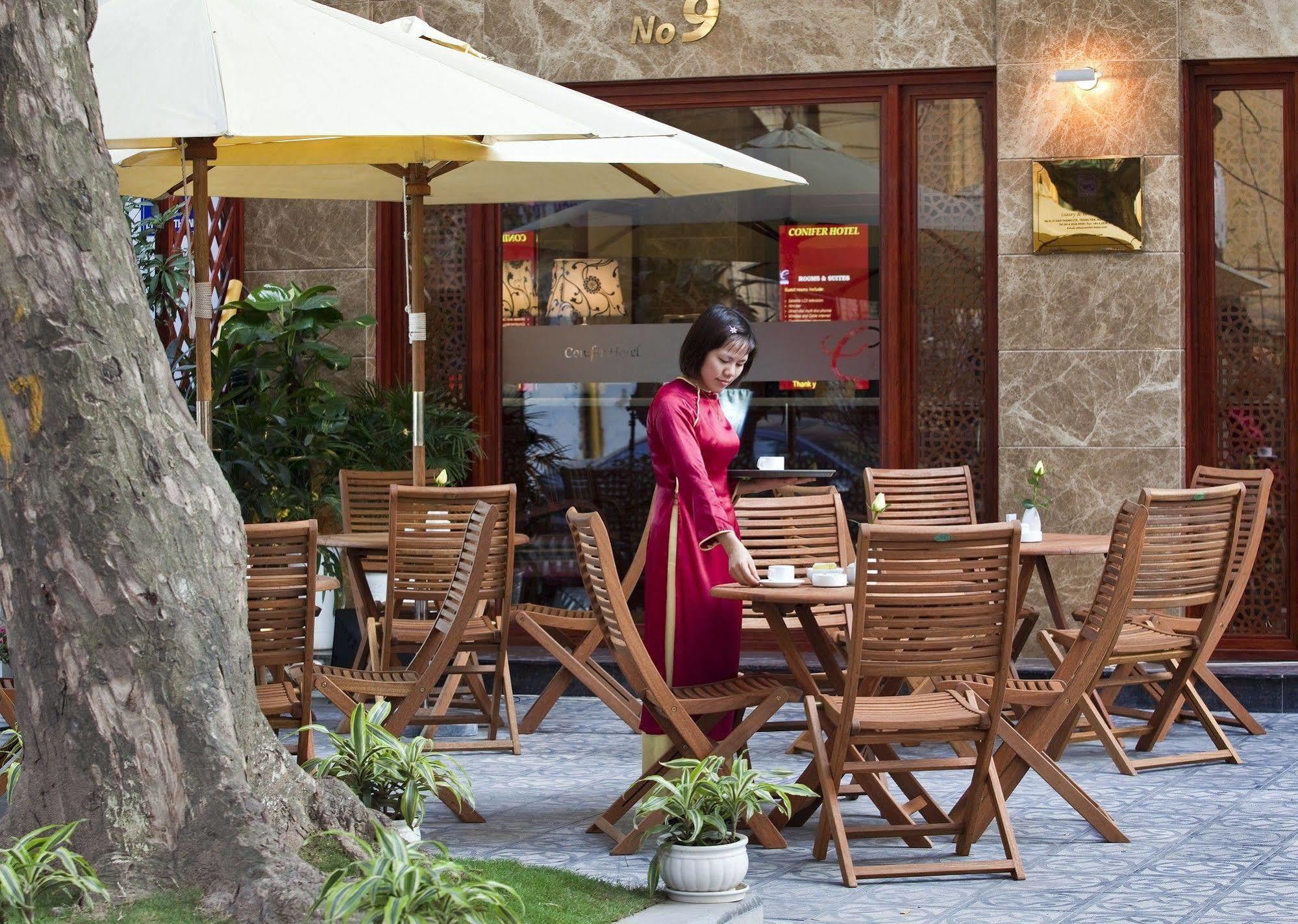 Conifer Boutique Hotel Hanoi Exteriör bild