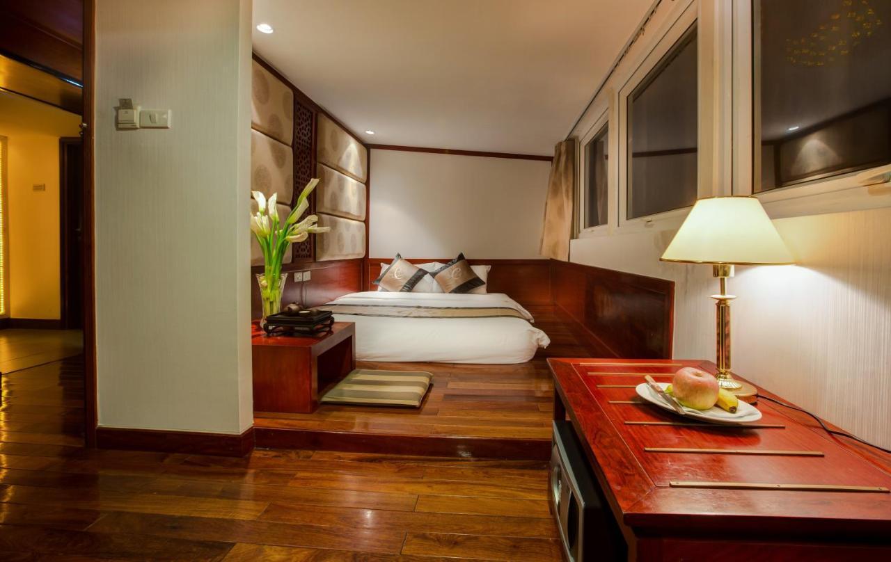 Conifer Boutique Hotel Hanoi Rum bild
